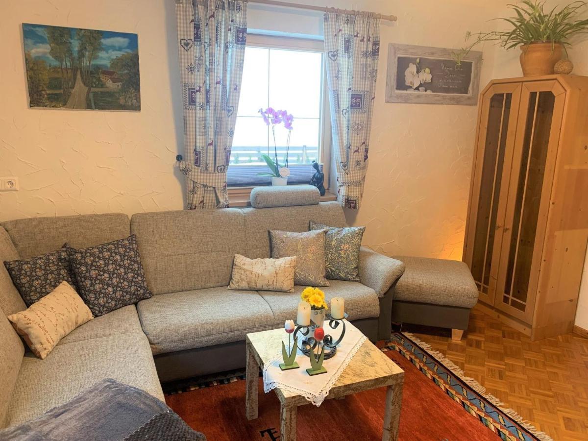 Large Detached Holiday Home In Muhr Bagian luar foto